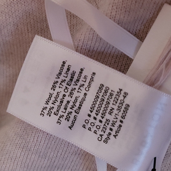 Aritzia Lance Sweater - Picture 6 of 8